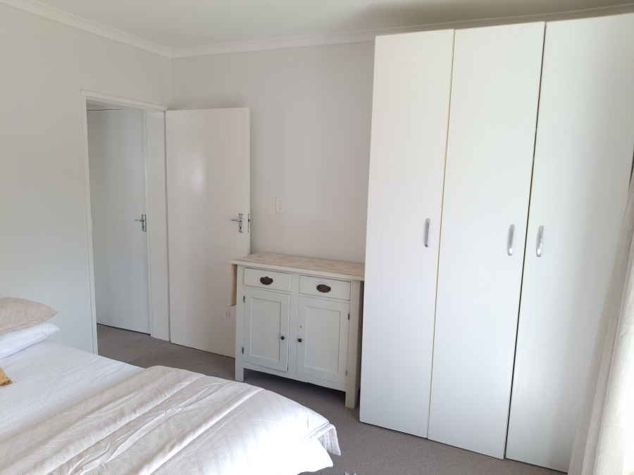 To Let 1 Bedroom Property for Rent in Sunnydale Western Cape
